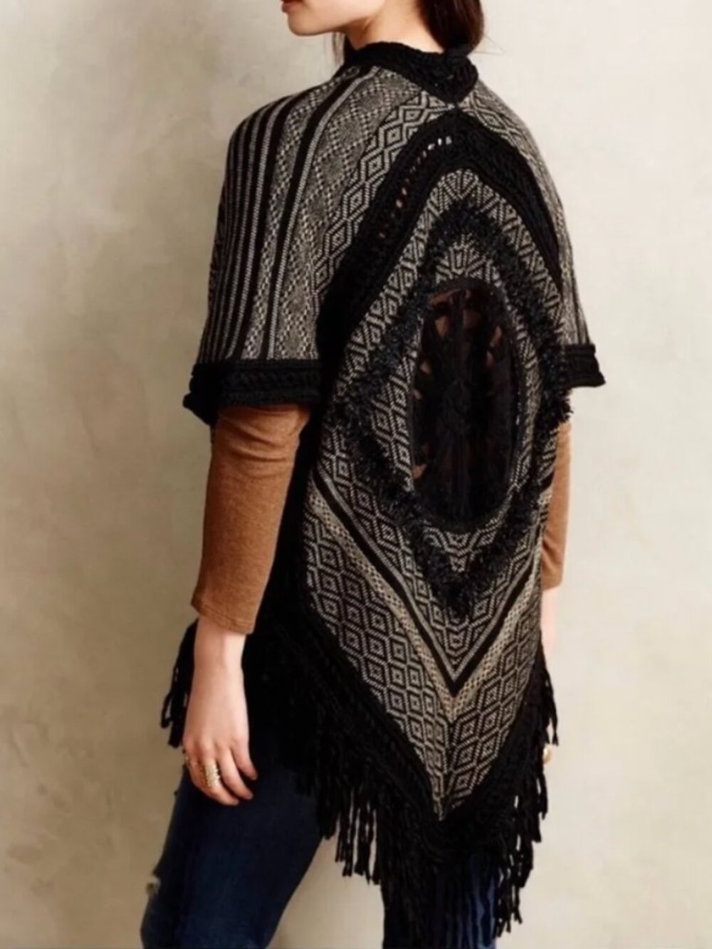 Anthropologie Angel of the North Chapalo Poncho